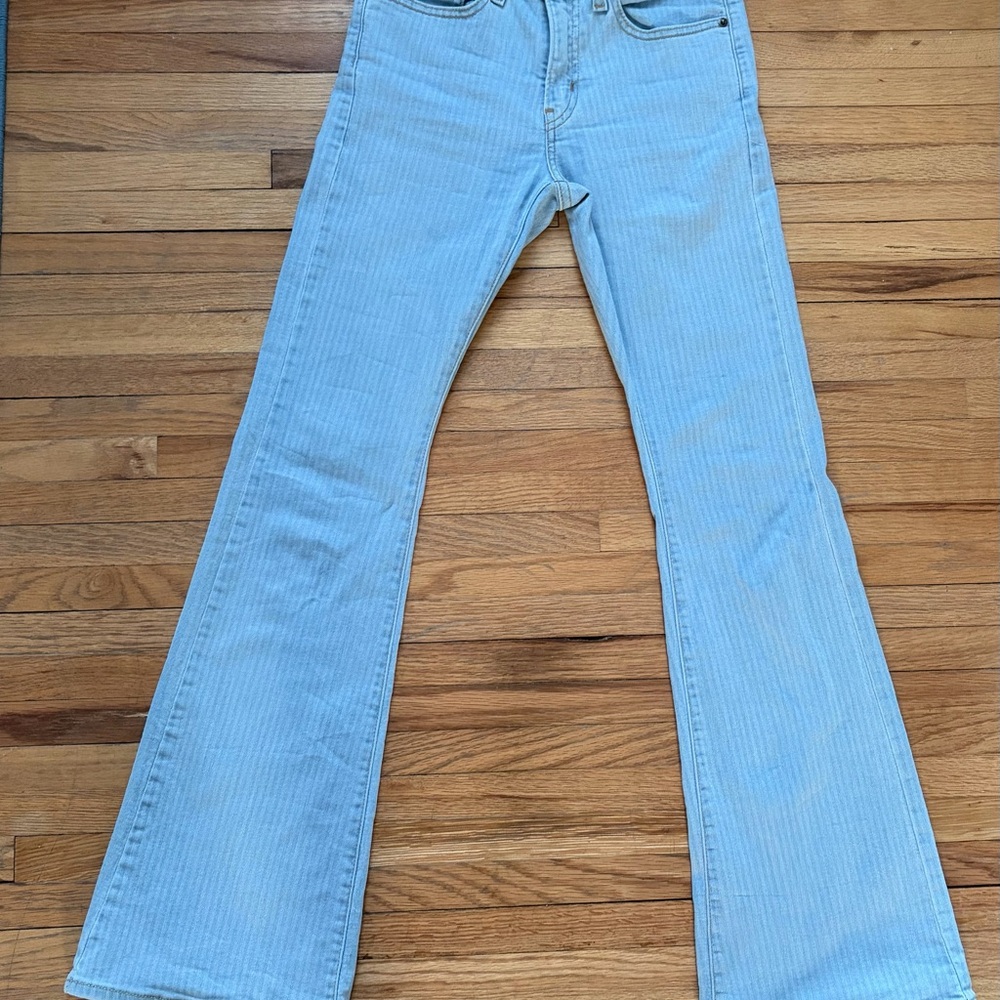 Light Blue 726 Levi’s Women’s Flared Jeans - size 24